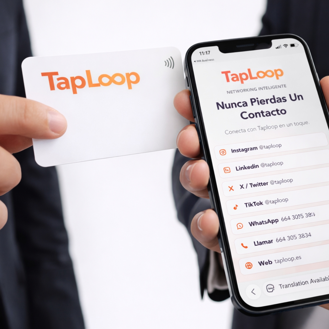 Vendedor usando TapLoop para cerrar trato